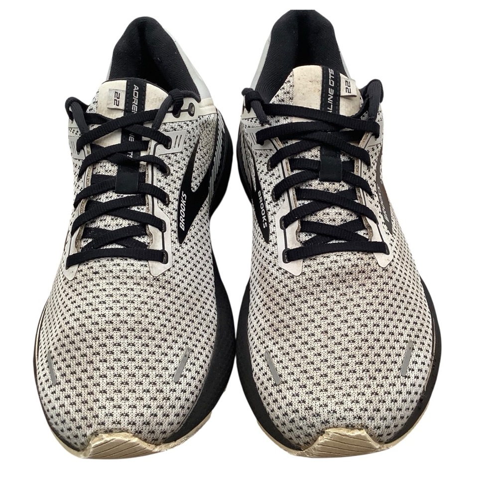 Brooks‎ Men's Black and White Athletic Shoes